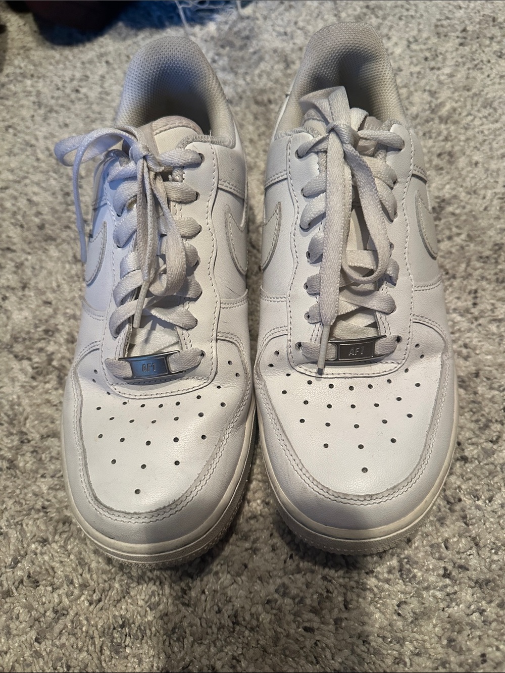 Women's All-White Low-Top Leather Sneakers
